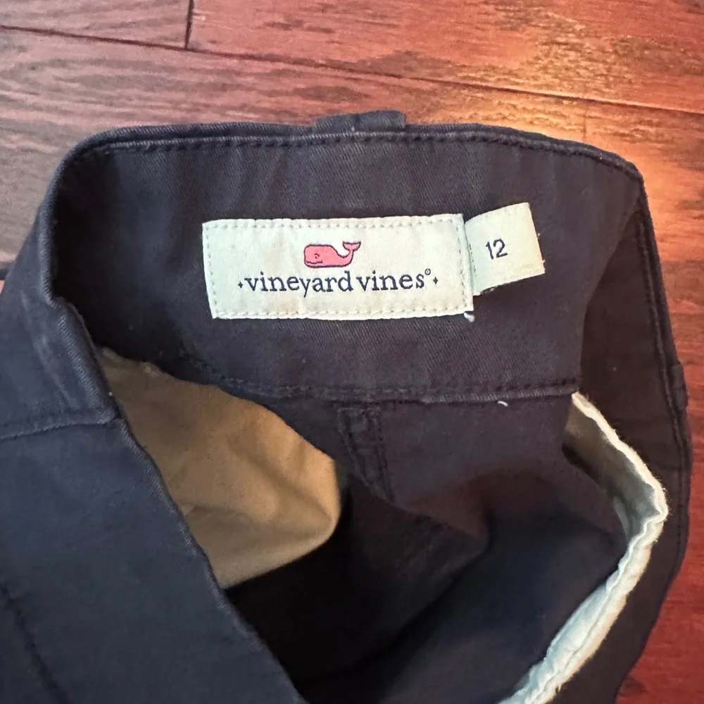 Vineyard Vines Navy 3.5” Shorts - Picture 3 of 6